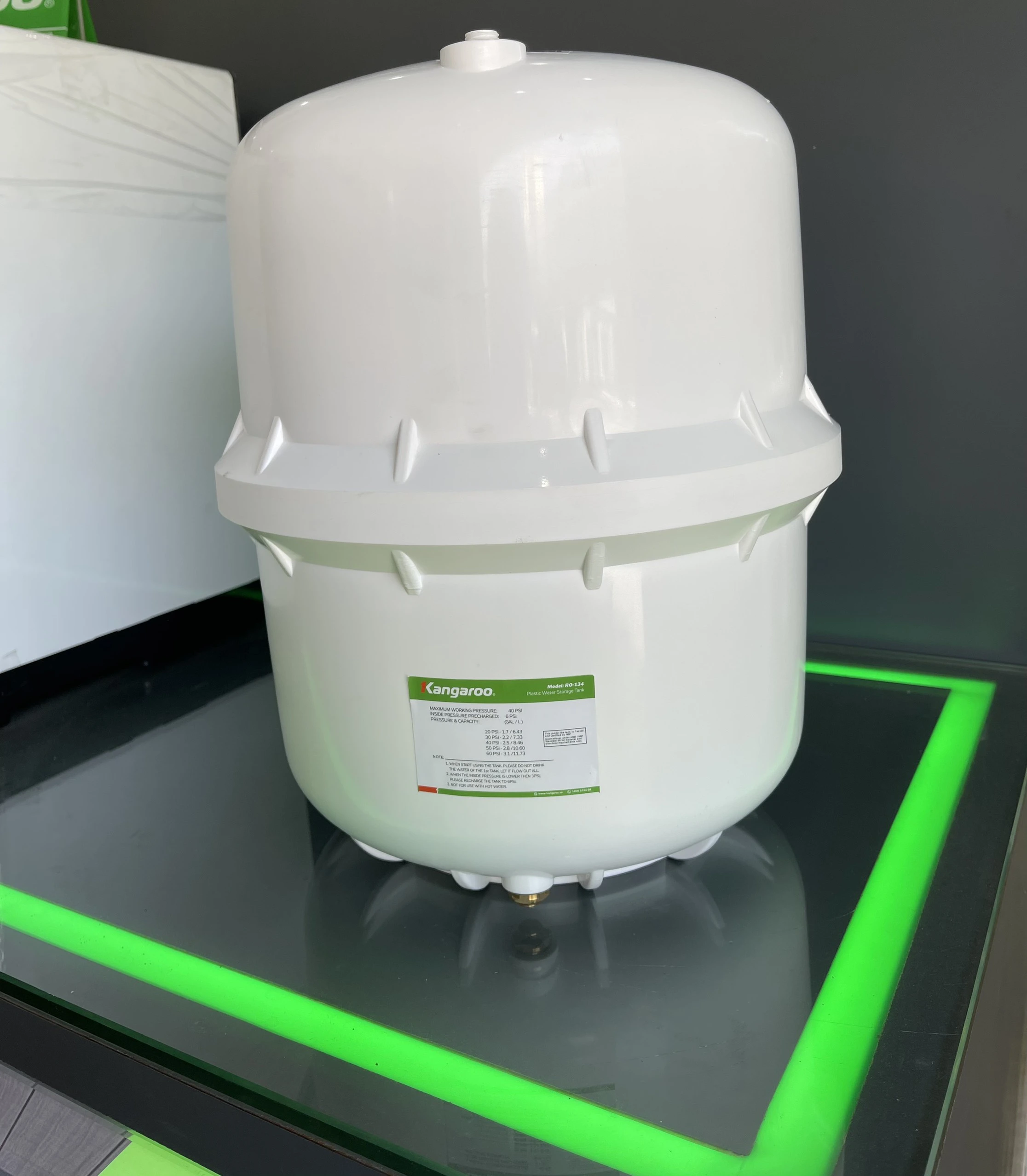 giá bình áp máy lọc nước Kangaroo